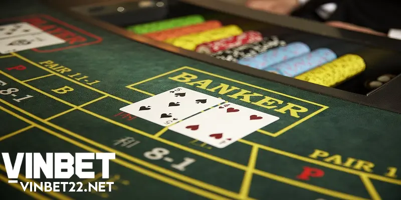 Game bài 2 lá Baccarat